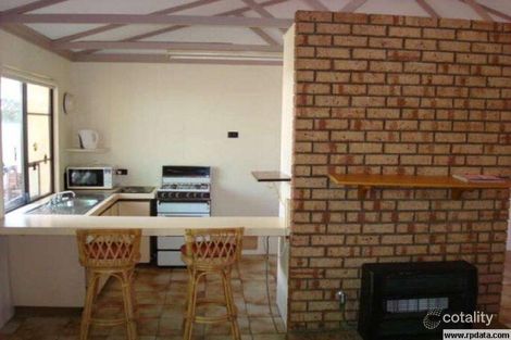 Property photo of 4 Irving Avenue Falcon WA 6210