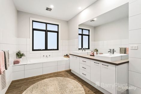 Property photo of 21 Plenty Views Boulevard Plenty VIC 3090
