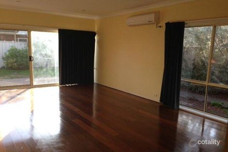 Property photo of 1 Weedon Pass Caroline Springs VIC 3023