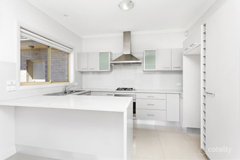 Property photo of 2/1 William Avenue Warilla NSW 2528