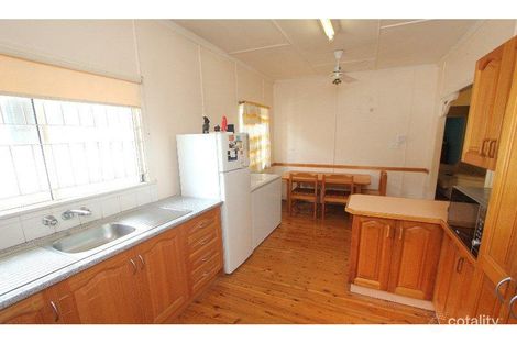 Property photo of 98 Jacaranda Street North Booval QLD 4304