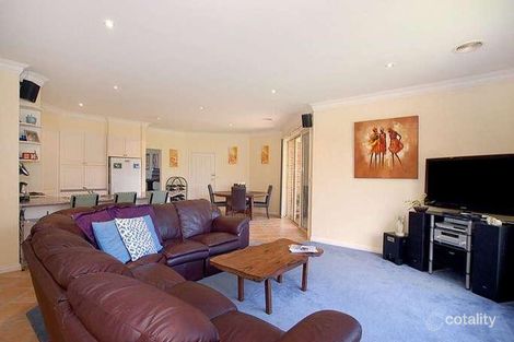 Property photo of 4 Cliffe Lane Edithvale VIC 3196