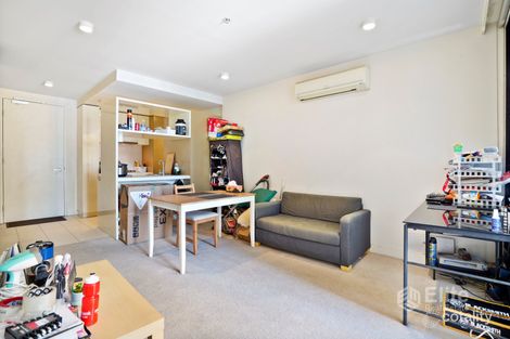 Property photo of 1701/33 Mackenzie Street Melbourne VIC 3000