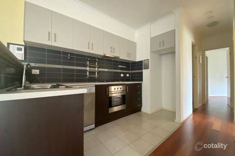 Property photo of 22 Quarry Circuit Coburg VIC 3058