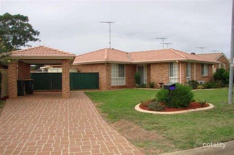 Property photo of 19 Cusack Close St Helens Park NSW 2560