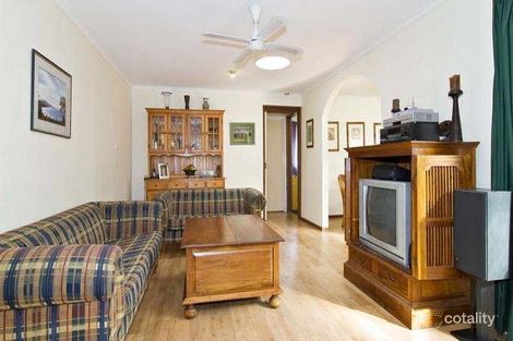 Property photo of 40 Barker Drive Mooroolbark VIC 3138