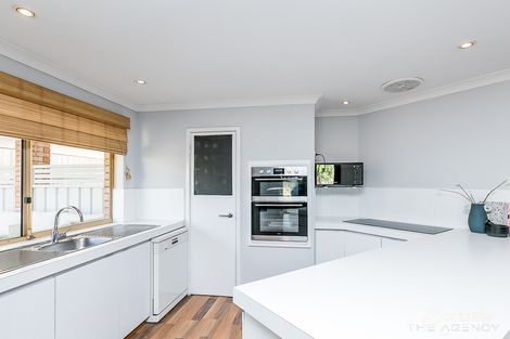 Property photo of 3 Milton Court Beldon WA 6027