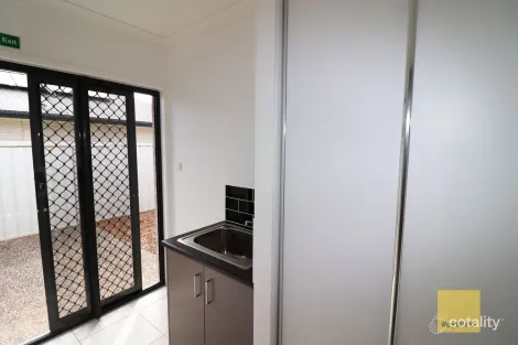 Property photo of 44 Palermo Avenue Ashfield QLD 4670