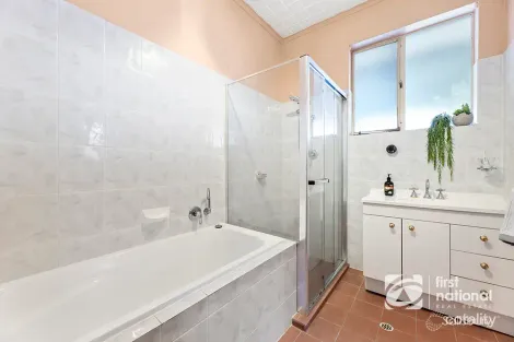 Property photo of 39 Fenden Road Salisbury Plain SA 5109