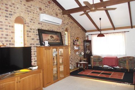 40 Ford St, Bongaree, QLD 4507