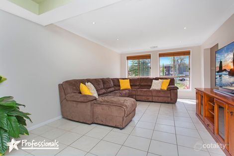 Property photo of 12 Melinga Place Revesby NSW 2212