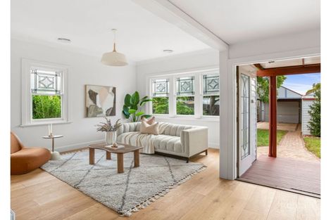 Property photo of 42 Barrow Street Brunswick VIC 3056