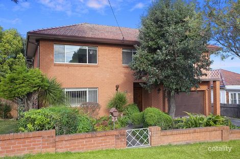 21 Skyline St, Greenacre, NSW 2190