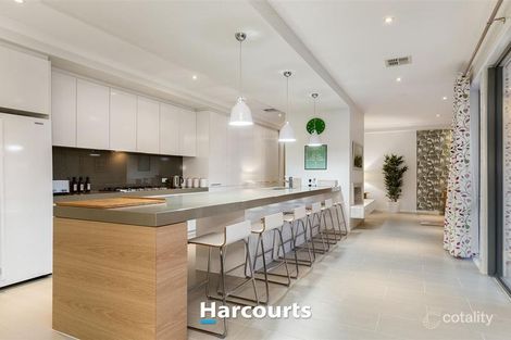 3 Edenbrook Cct, Pakenham, VIC 3810