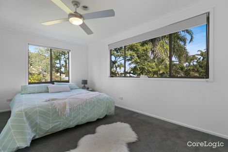 Property photo of 22 Katoomba Court Helensvale QLD 4212