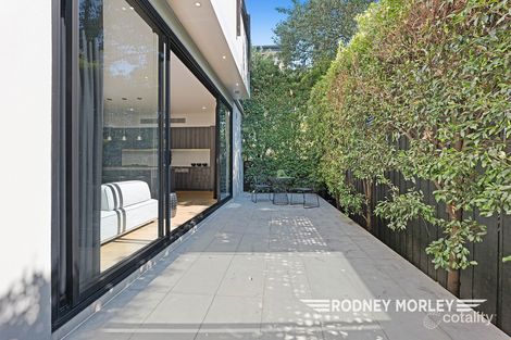 Property photo of 2/29 Tintern Avenue Toorak VIC 3142