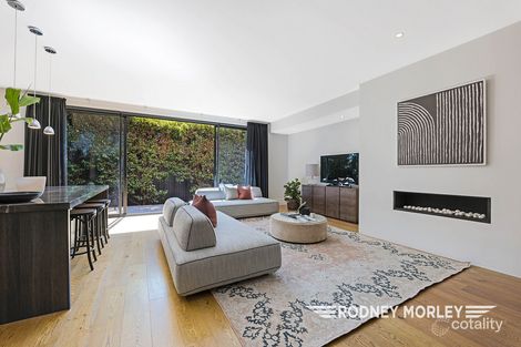 Property photo of 2/29 Tintern Avenue Toorak VIC 3142