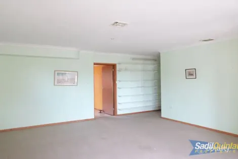 Property photo of 30 Osburn Drive Macgregor ACT 2615