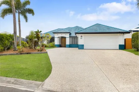 Property photo of 32 Wallaby Circuit Pelican Waters QLD 4551