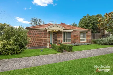 37 Cranhaven Rd, Langwarrin, VIC 3910