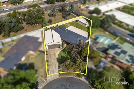Property photo of 6 Glenelg Court Brookfield VIC 3338