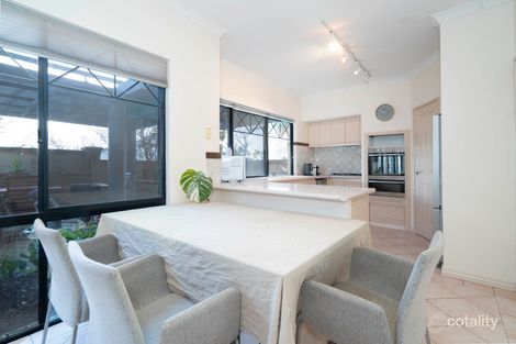 Property photo of 2/17 Tweeddale Road Applecross WA 6153