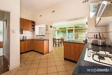 Property photo of 166 Booran Road Glen Huntly VIC 3163