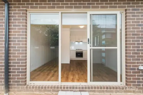 5 Willoring Cres, Jamisontown, NSW 2750