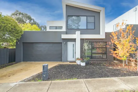 10A NORFOLK ST, NORTH BENDIGO, VIC 3550