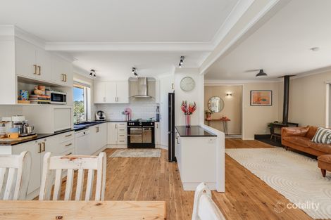 Property photo of 19 Flinders Street Centenary Heights QLD 4350