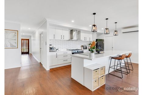 Property photo of 34 Tambor Crescent Pallara QLD 4110