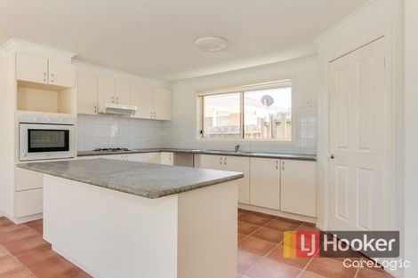 Property photo of 13 Eglinton Close Berwick VIC 3806