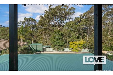 Property photo of 19 Leeward Close Woodrising NSW 2284
