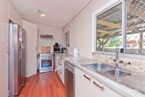 Property photo of 2 Malanda Street Wynnum West QLD 4178