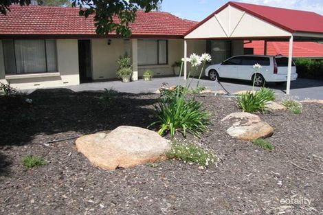 18 Zenobia Cres, Modbury North, SA 5092