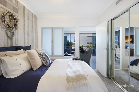 Property photo of 107/2 East Quay Drive Biggera Waters QLD 4216