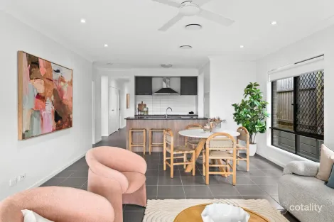 42 Gillies Way, South Ripley, QLD 4306