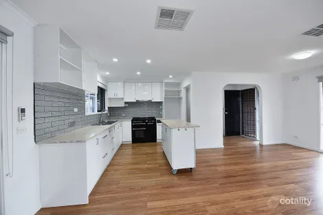 Property photo of 29 Dunrossil Drive Sunbury VIC 3429