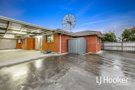 Property photo of 2 Jammon Close Hampton Park VIC 3976