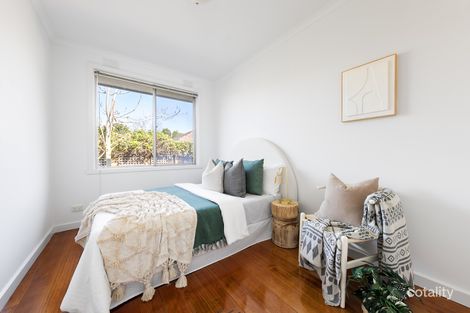Property photo of 2/5 Mountain Grove Kew VIC 3101