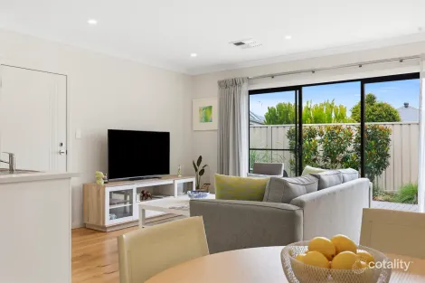 Property photo of 2/12 Smith Street Encounter Bay SA 5211