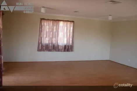 Property photo of 4 North Street Bluff QLD 4702