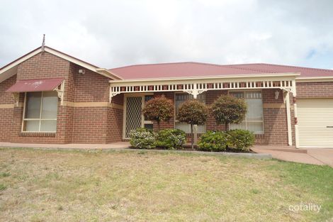 Property photo of 2 Prospect Court Sunbury VIC 3429