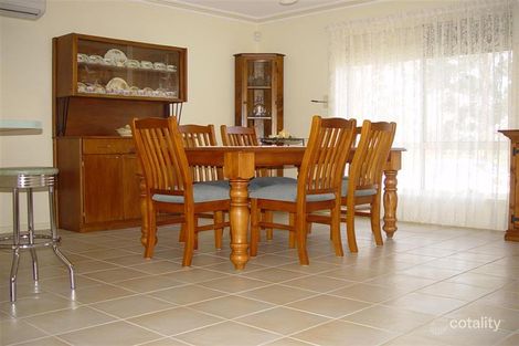 Property photo of 1 Glenfield Close Cairnlea VIC 3023