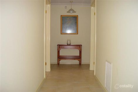 Property photo of 1 Glenfield Close Cairnlea VIC 3023