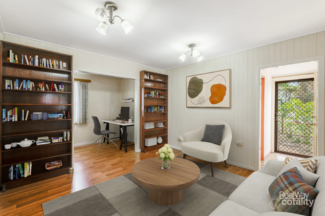 Property photo of 9 Beatty Street Mount Lofty QLD 4350