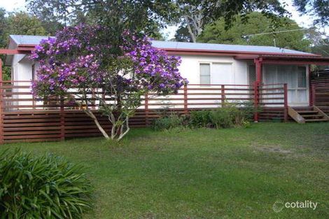 16 Surfside Ave, Mossy Point, NSW 2537