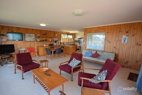 Property photo of 31 Lakeview Drive Wallaga Lake NSW 2546