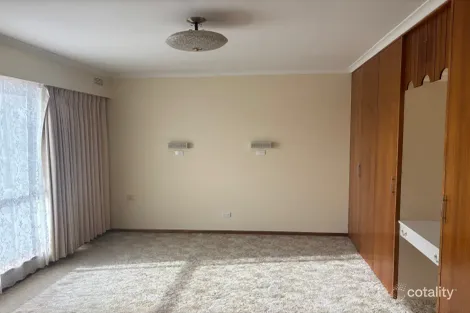 Property photo of 1/8 McAdam Crescent Colac VIC 3250
