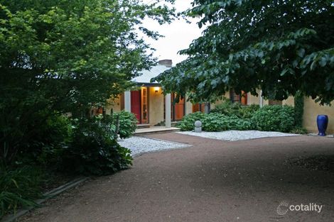 Property photo of 3 Farnborough Drive Moss Vale NSW 2577